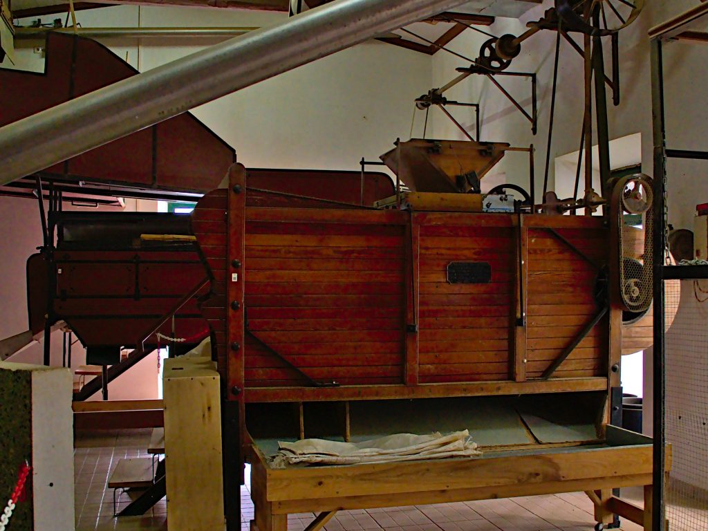 Maschinen in der Teefabrik von Chá Gorreana Maschinen in der Teefabrik von Chá Gorreana