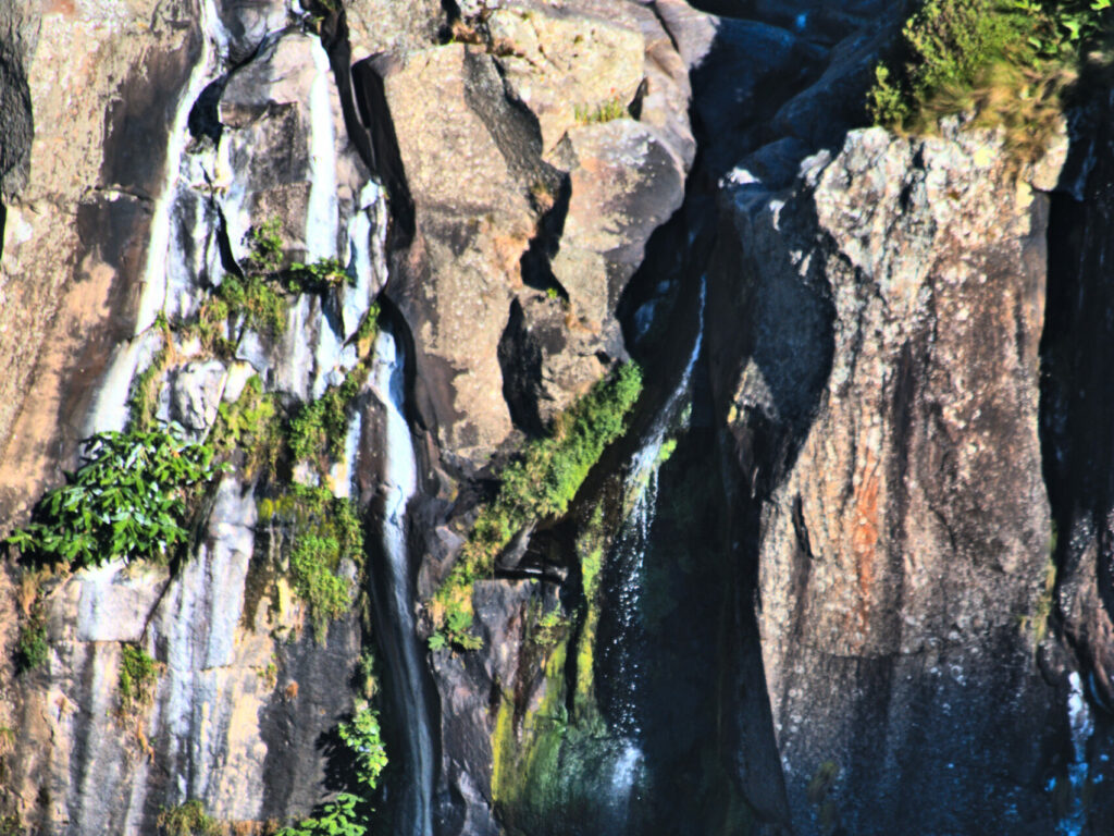 Salto da Farinha do Miradouro da Pedra dos Estorninhos Salto da Farinha do Miradouro da Pedra dos Estorninhos