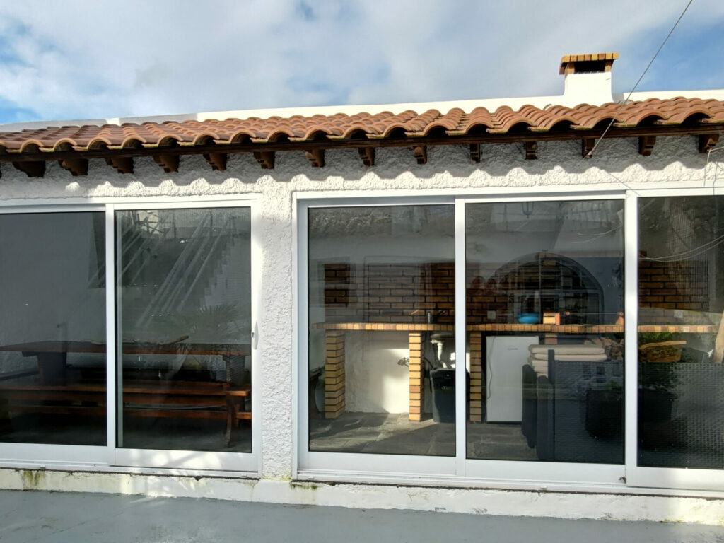 Casinha dos cinco sentidos - Barbecue area Casinha dos cinco sentidos - Barbecue area